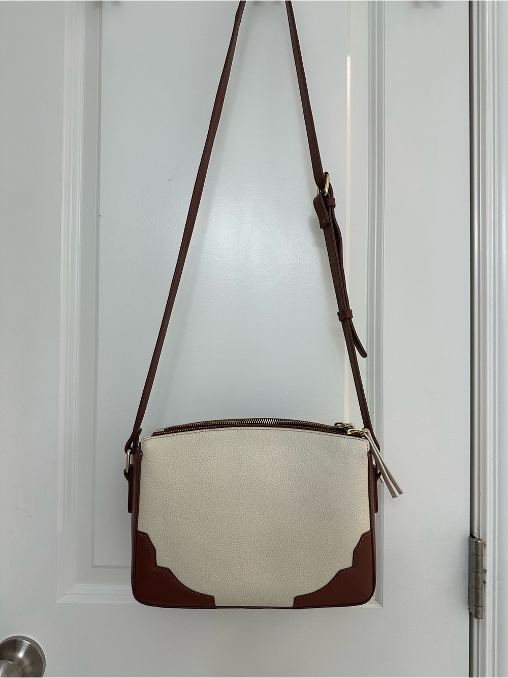 King Ranch Leather Crossbody Bag - Picture 3 of 13